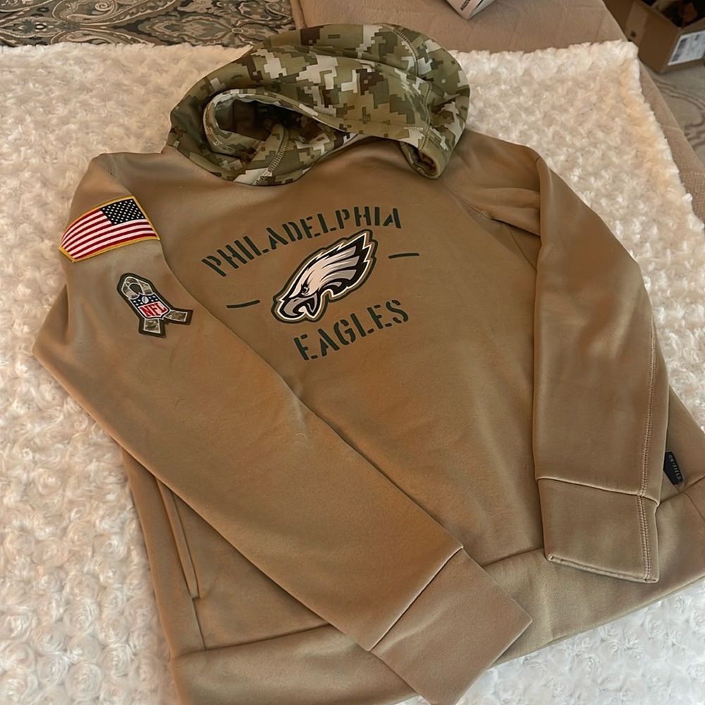 Eagles tan camouflage military hoodie - size Medium